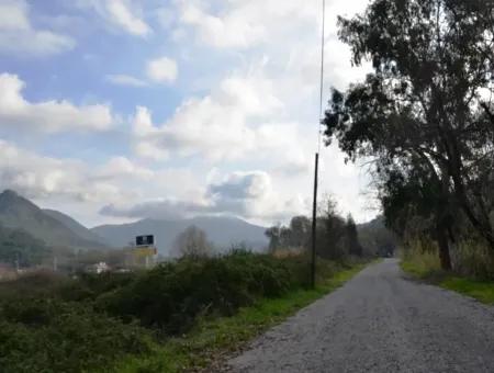 Grundstück Zu Verkaufen In Göcek In Der Nähe Des Strandes, Mit Einem Projekt Inlice