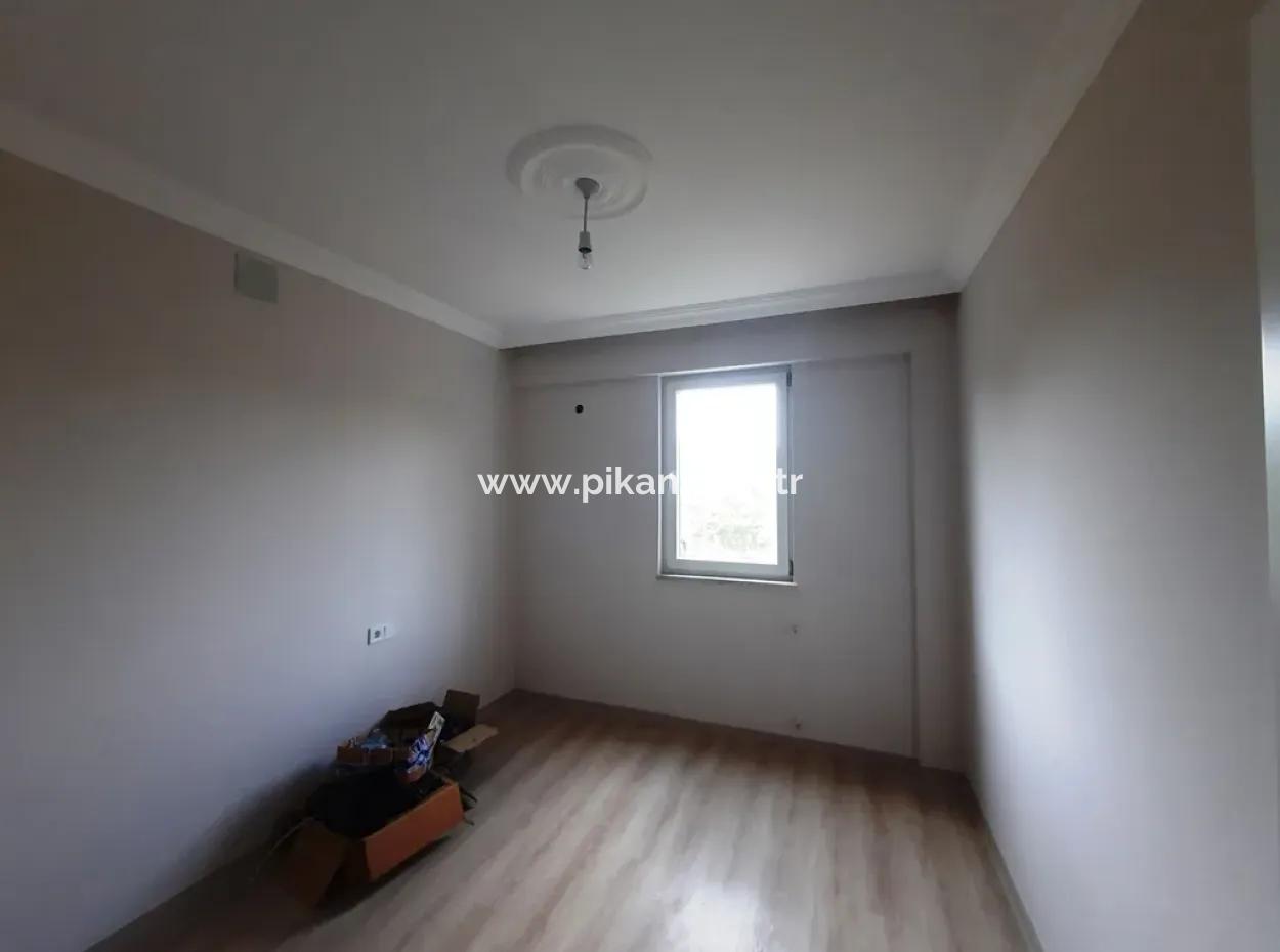 Ortaca Cumhuriyet Mah.de Rent Zero 3 1 Apartment