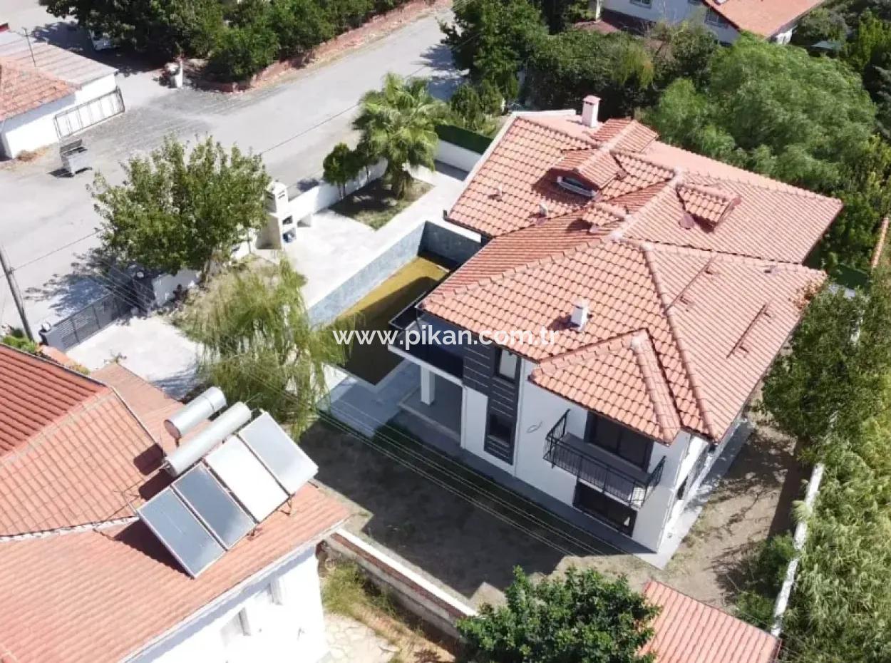 Mugla Dalyan 520 M2 Land 230 M2 5+ 1 Ultra Luxury Villa For Sale