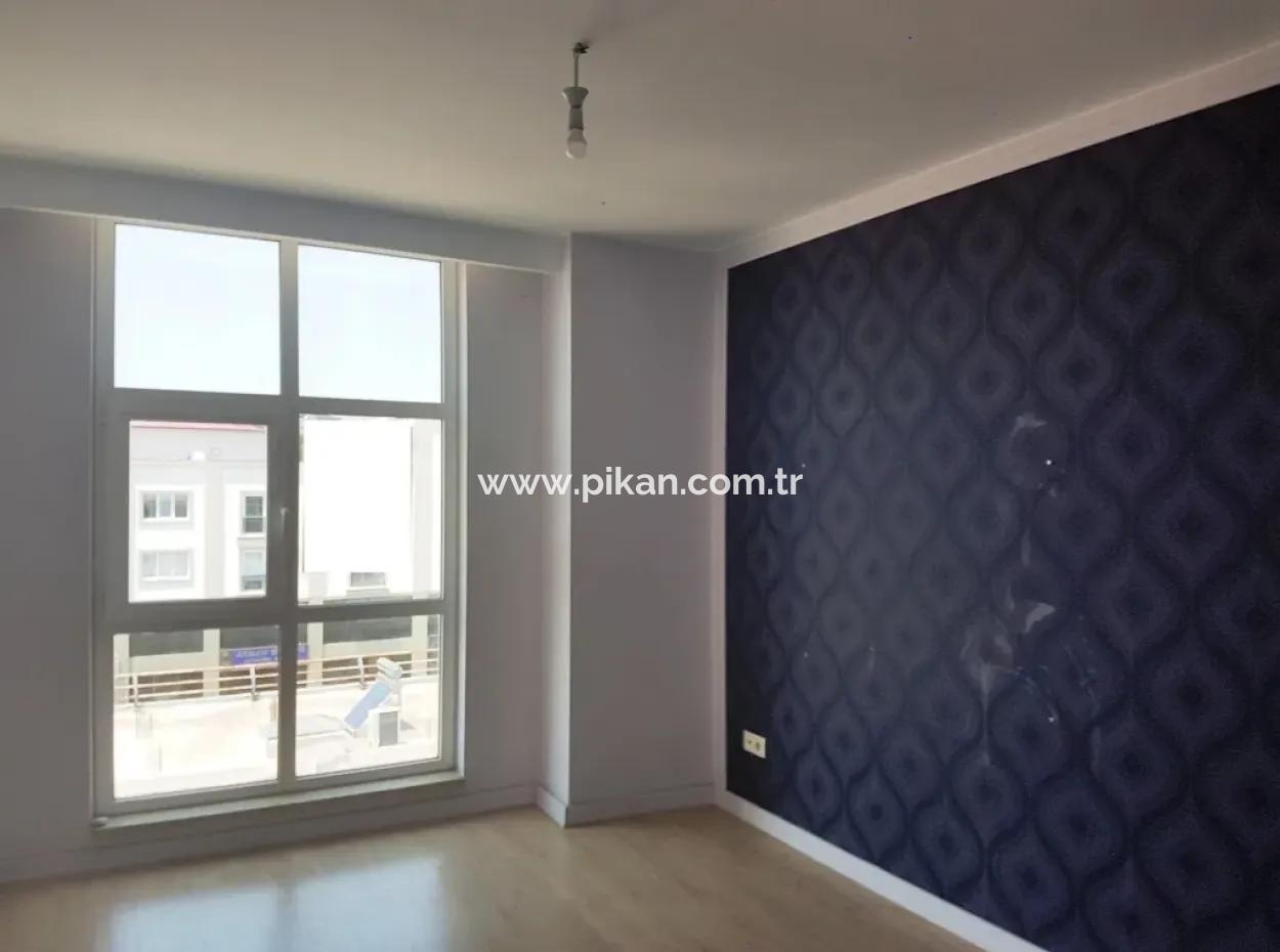 Luxury Apartment For Sale In Oriya