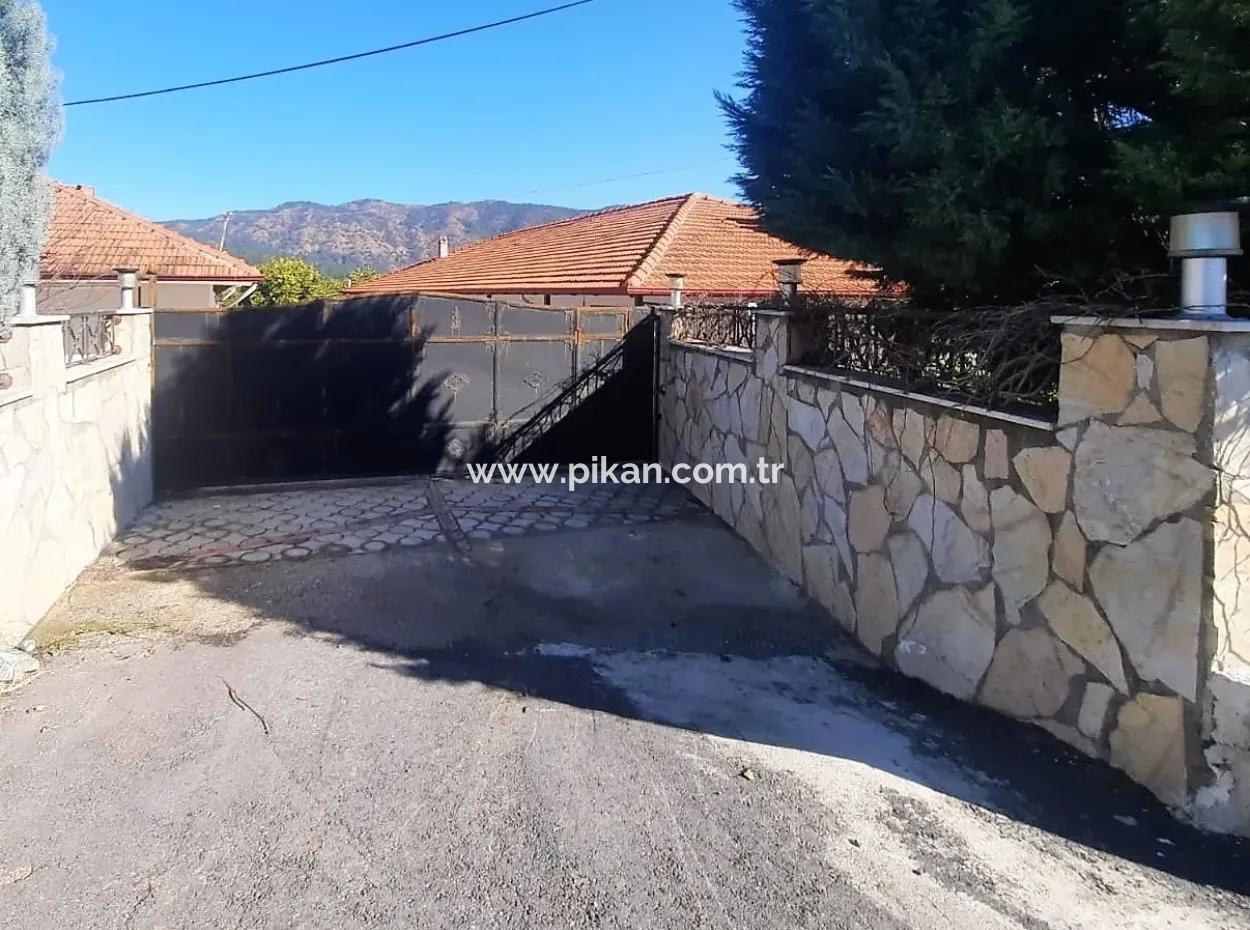 2 Detached Houses For Sale In 5179 M2 Garden In Köyceğiz Döğüşbelen