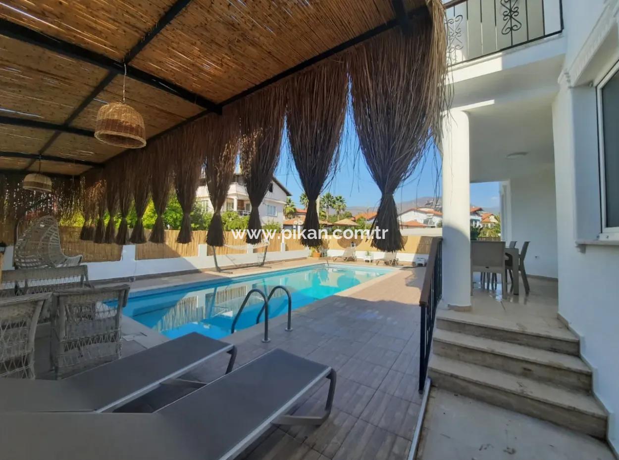 Köyceğizde Close To The Lake Swimming Pool, Furnished, 7 1 Detached Triplex For Rent Until May