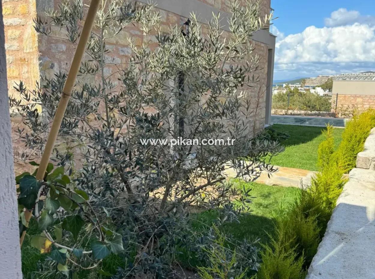 Mugla Bodrum Gundogan Sea View 4 1 Zero Duplex For Sale