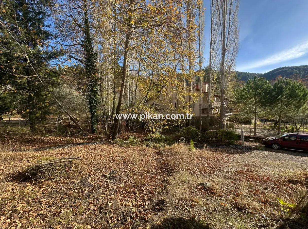 Detached 260 M2 Zoned Land For Sale In The Center Of Köyceğiz Plateau