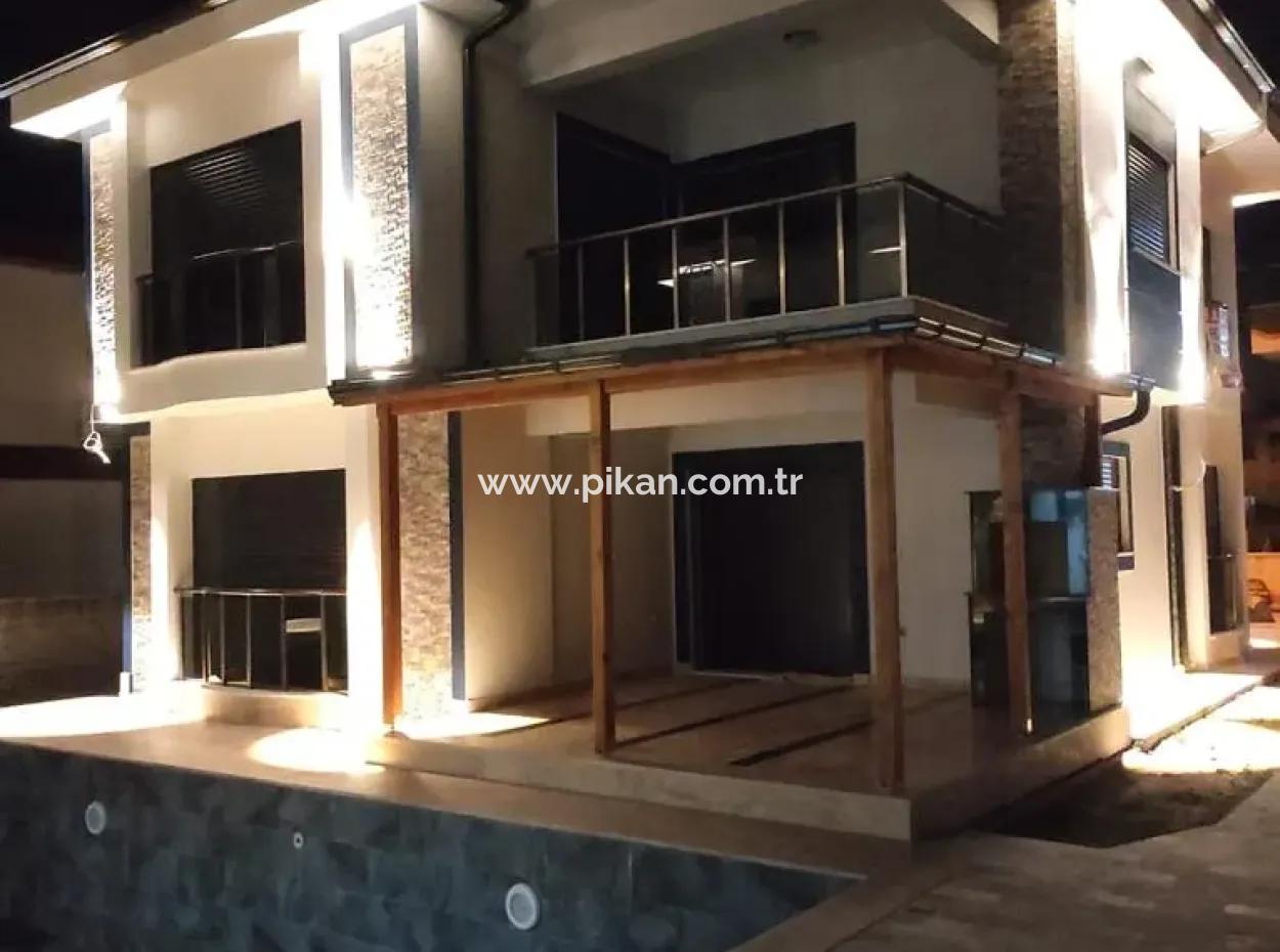 Brand New Duplex Villa With Communal Pool On A 600 M2 Detached Plot In Dalaman