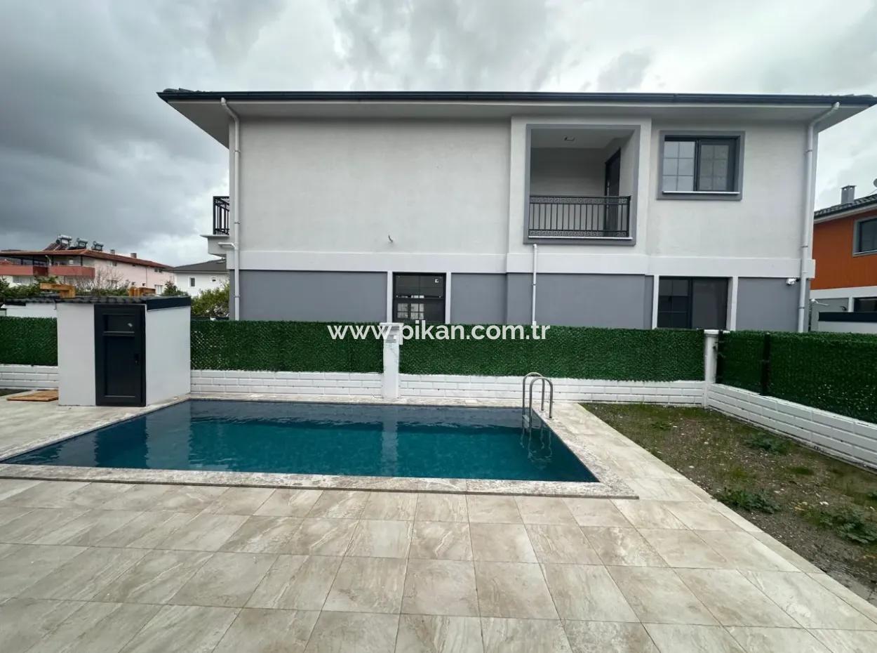 Ortacada 4 1 208 M2 Luxury Villas For Sale