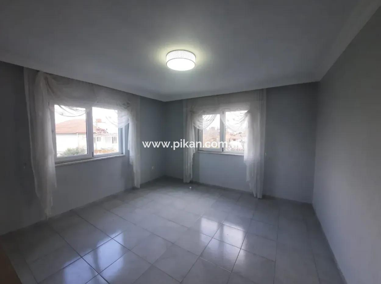 220 M2, 3 1 House For Rent In Muğla Ortaca Eskiköy.