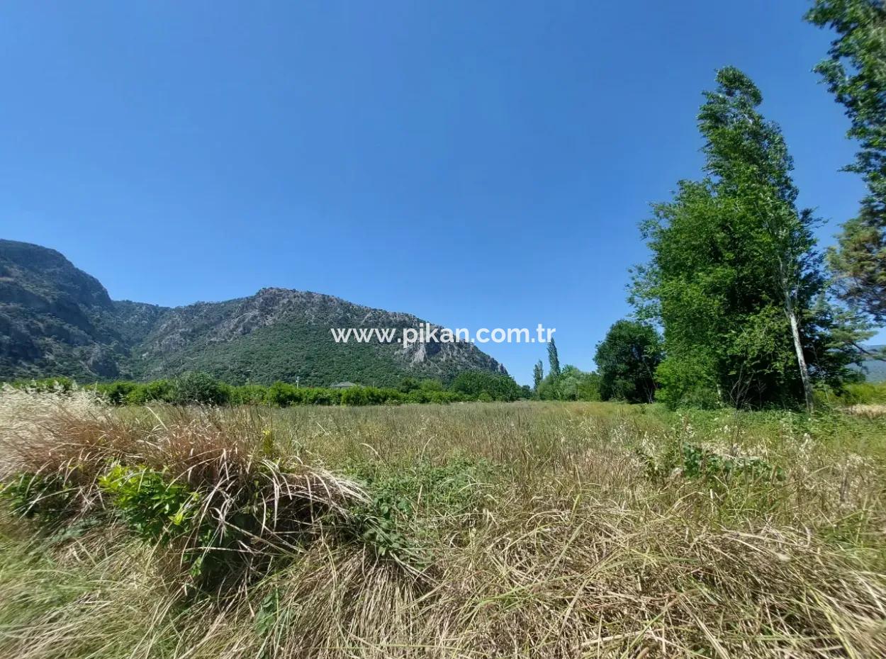 Land For Sale In Muğla Marmarlı In 5 800 M2 Zoning Plan Suitable For Investment
