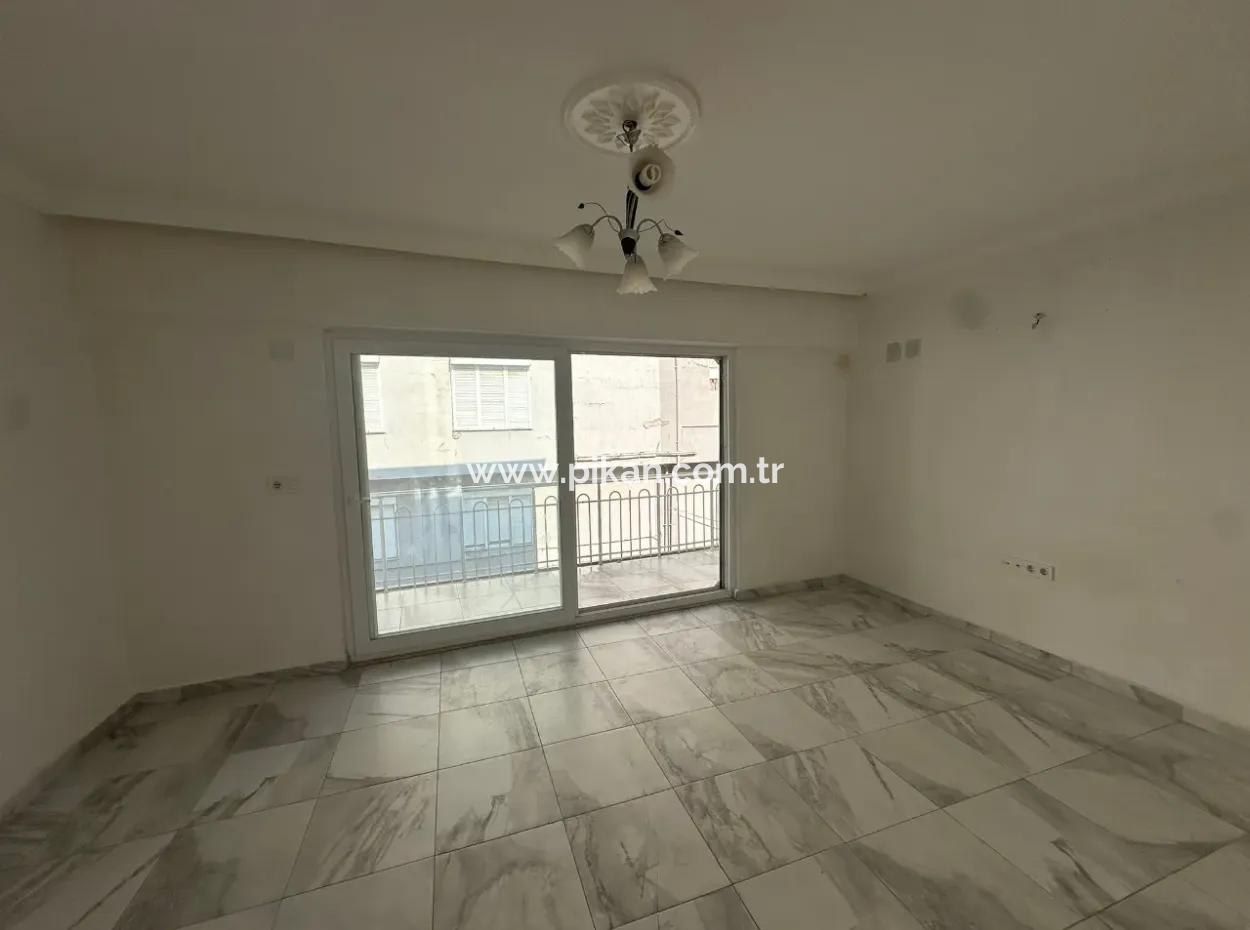 3 1 Apartment For Rent In The Center Of Ortaca