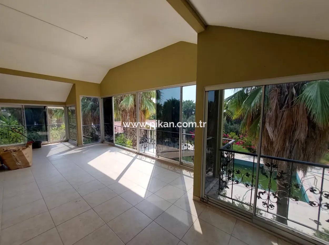 Houses On 3.500 M² Land Suitable For Tourism Investment In Muğla Dalyan For Sale