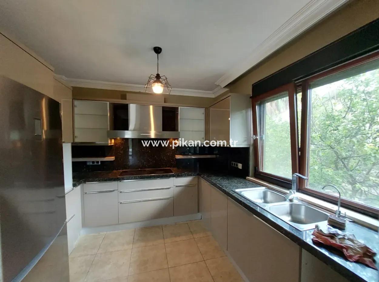 Houses On 3.500 M² Land Suitable For Tourism Investment In Muğla Dalyan For Sale