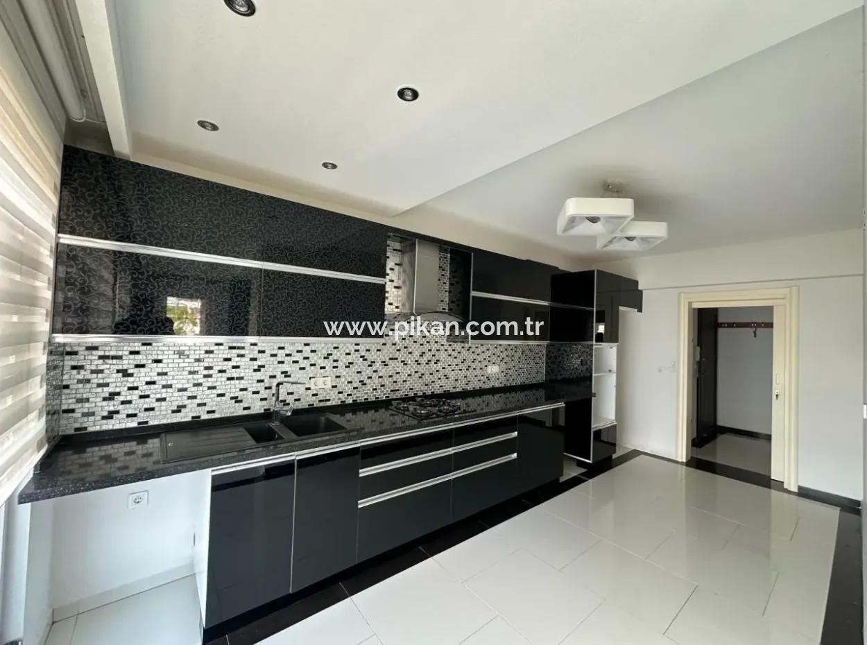 3 1 Luxury Boulevard Front Flat In Residence For Sale