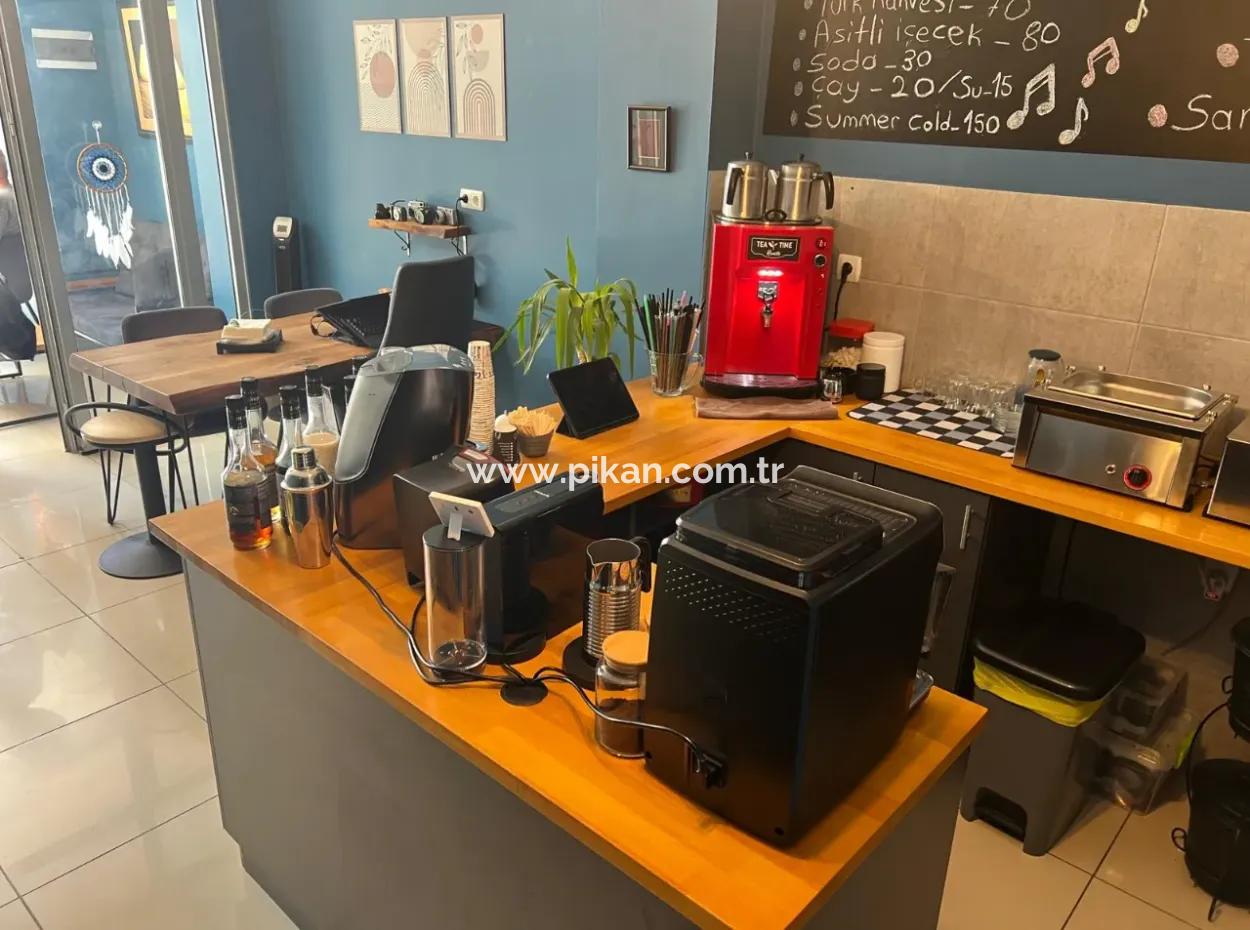 Workplace Cafe Close To The Lake In The Center Of Muğla Köyceğiz Is For Sale
