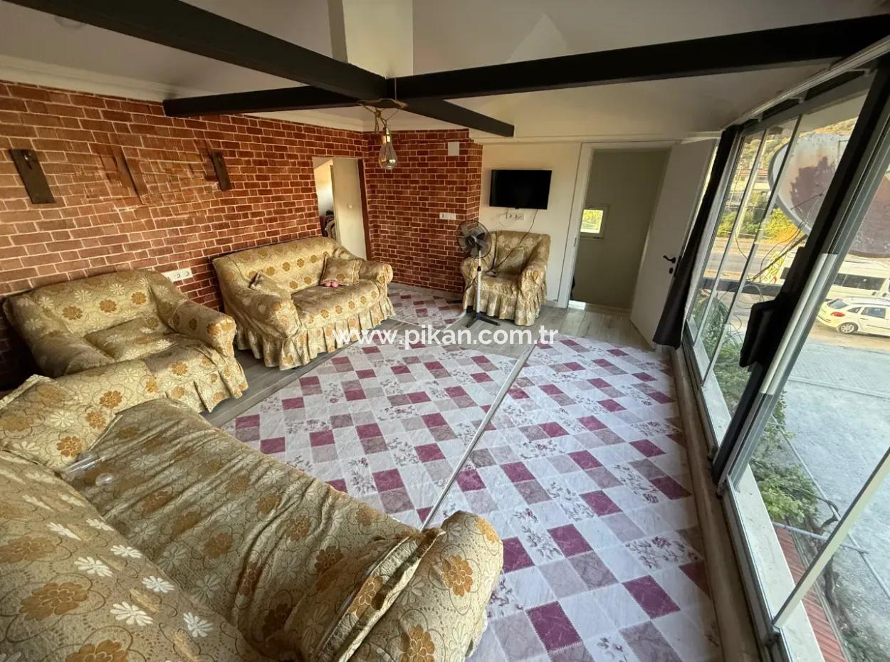 A Detached 2.5-Storey Building On The Dalyan Road In Ortacada Is For Sale.