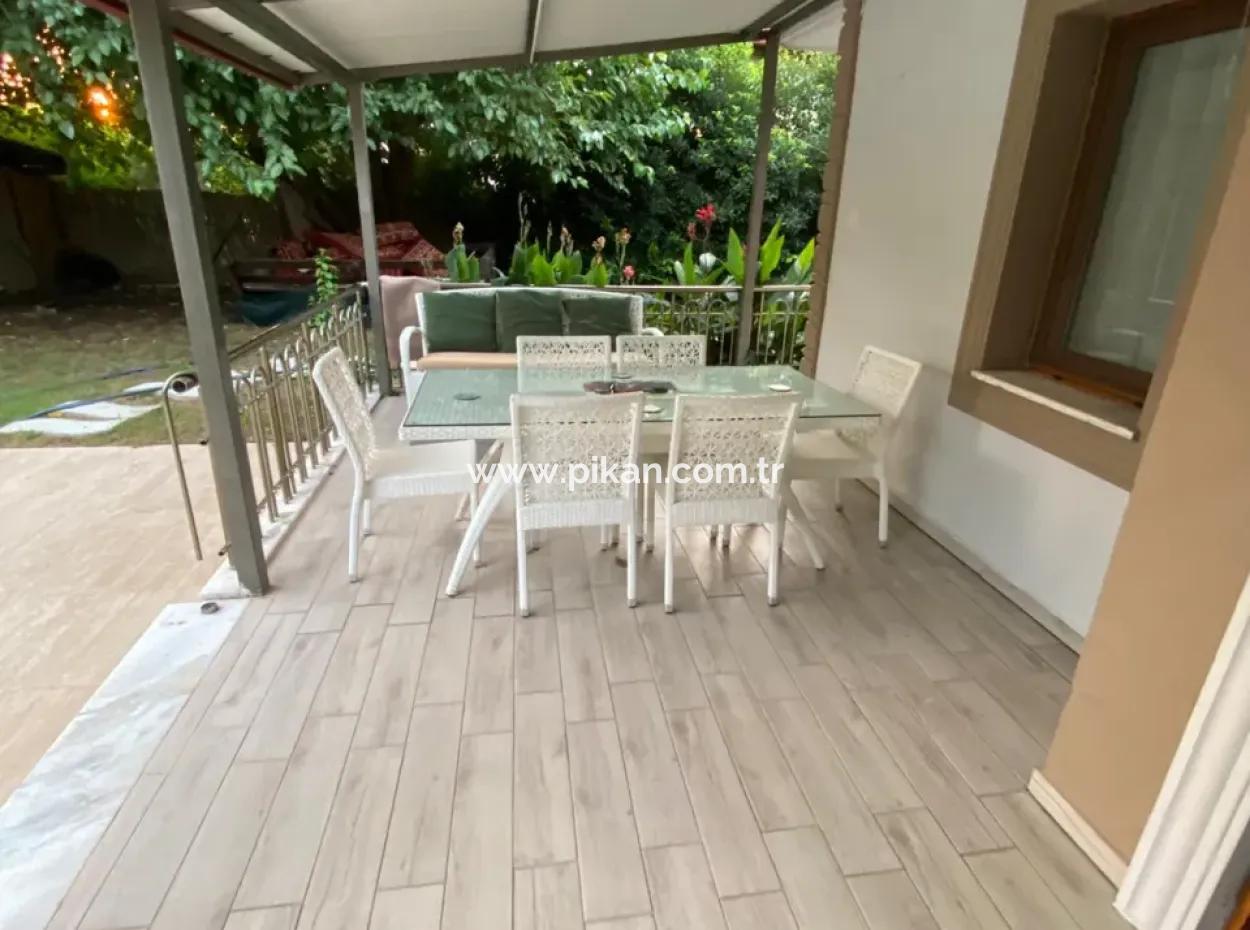 Ortaca Ekşiliyurt 2 1 Furnished Apartment For Rent On A Plot Of 700 M2 With Swimming Pool