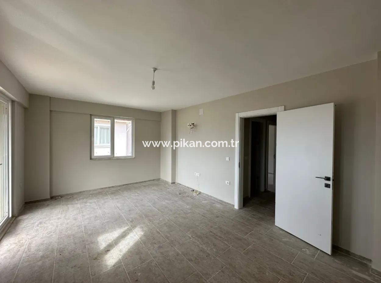 For Rent 2 1 Flat With Pool In Ortaca Karaburun