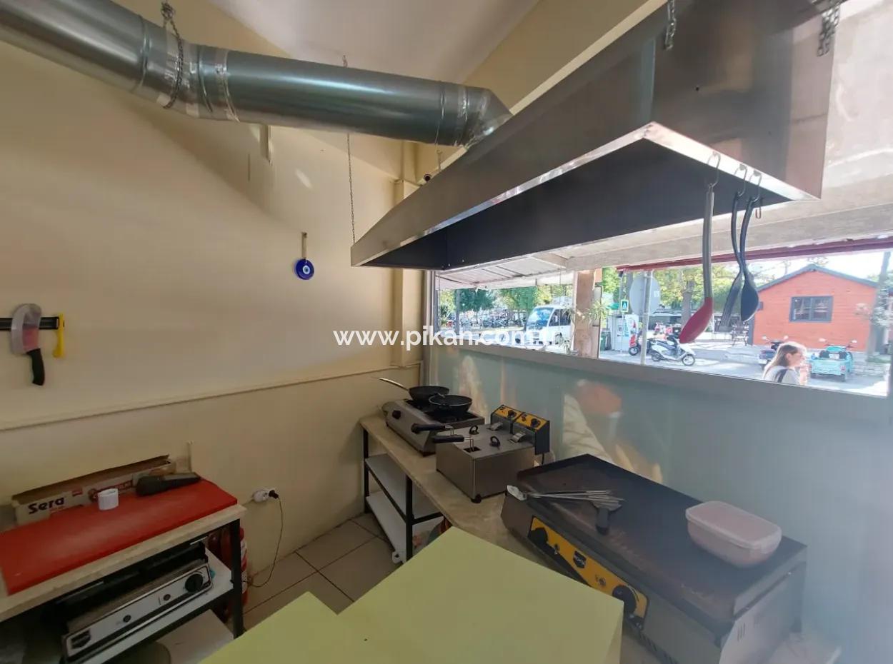 Door Customer Ready In Muğla Dalyan Center Fast Food For Rent