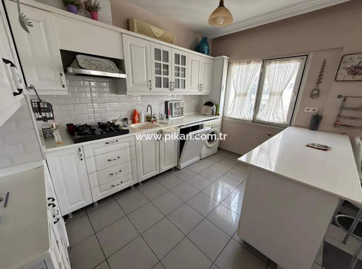 3 1 160M2 Closed Kitchen Flat For Sale In Ortaca Center.