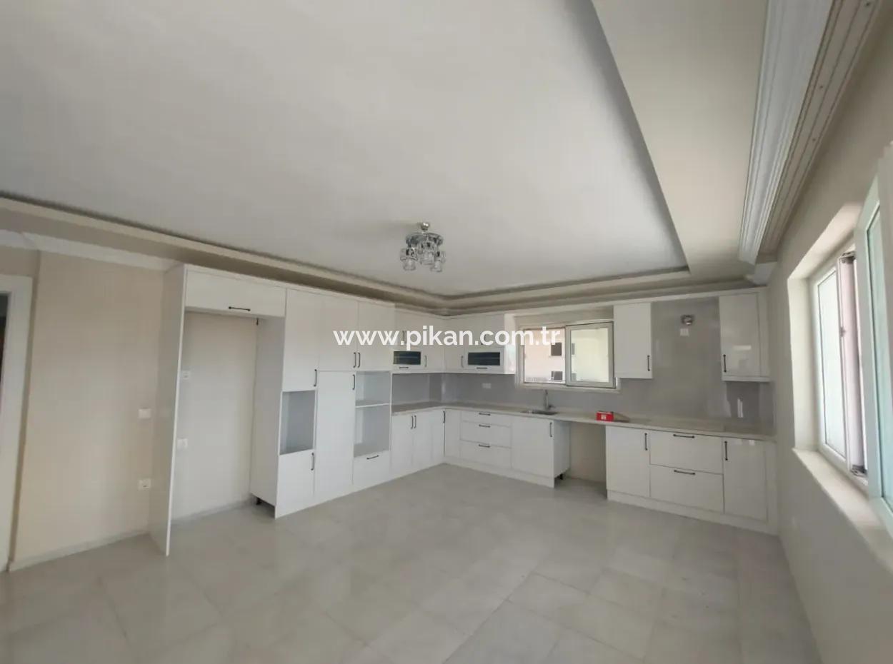 220 M2, 3 1 House For Rent In Muğla Ortaca Eskiköy.