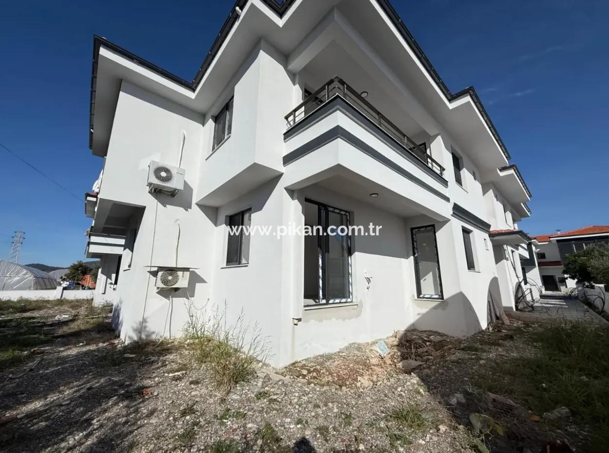 1 1 Flat Located On The Middle Floor Of A Brand New 3-Storey Building With A Swimming Pool In The Center Of Muğla Ortaca Is For Sale
