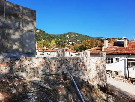 The Location In The Center Of Çameli Is Good 388 M2 Residential Zoning Land For Sale Or Clearing
