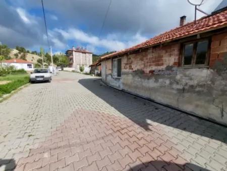 2 1 Yayla Village House For Sale In The Center Of Çameli