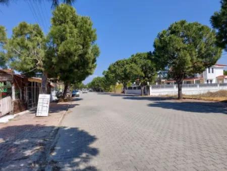 500 M2 Land For Rent In Dalyan Gülpınarda Busy Street