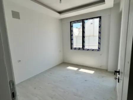 High Entrance 1 1 Apartment For Rent In Ortaca Karaburun