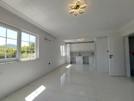 Ideal For A Peaceful Life In The Middle Of Nature In Muğla Ortaca Eskiköy, 2 1 Single-Storey House For Rent.