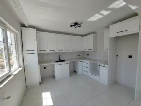 Ideal For A Peaceful Life In The Middle Of Nature In Muğla Ortaca Eskiköy, 2 1 Single-Storey House For Rent.