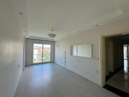 3 1 Luxury Boulevard Front Flat In Residence For Sale