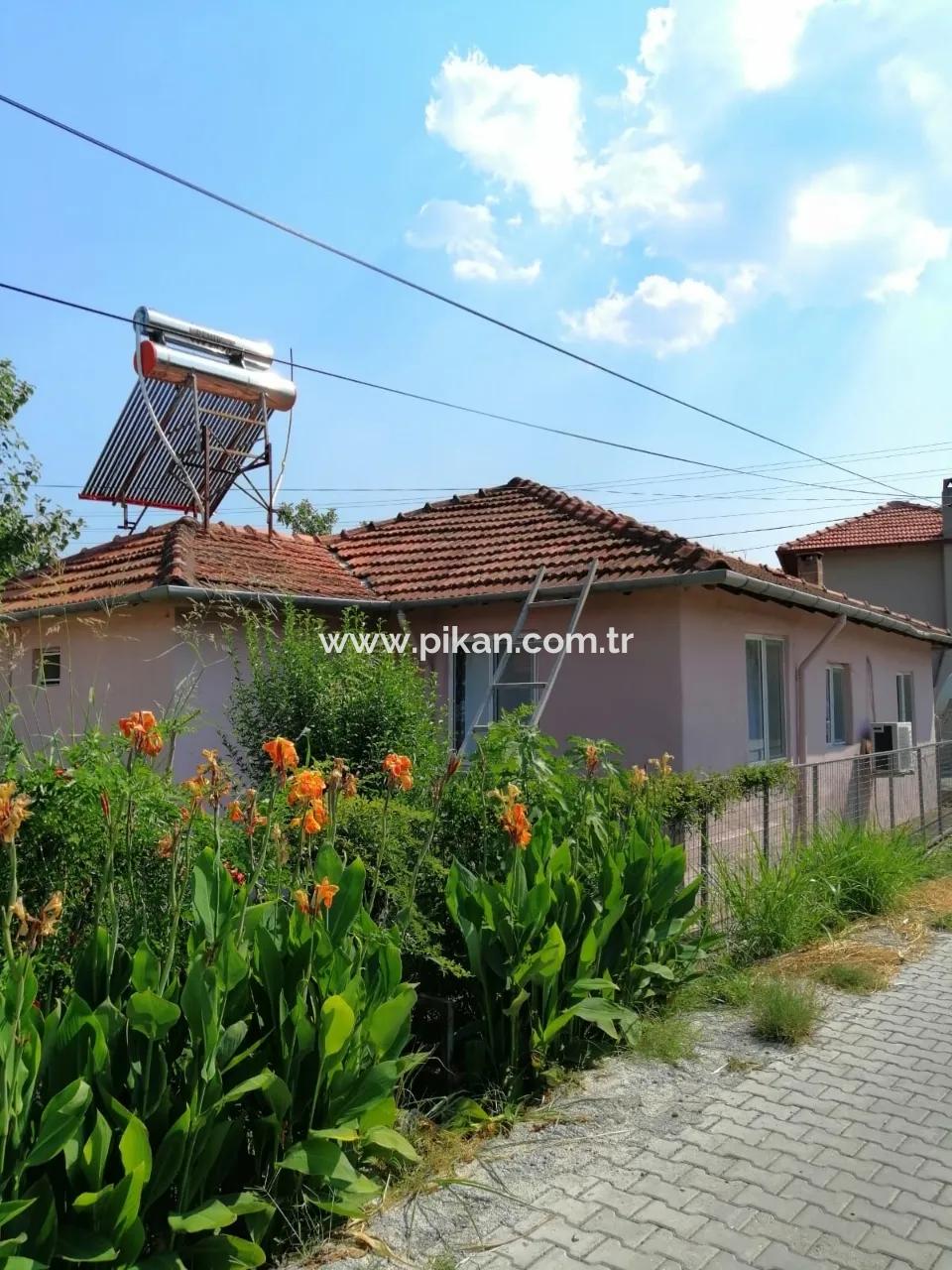 Döğüşbelende Satılık Köy Evi