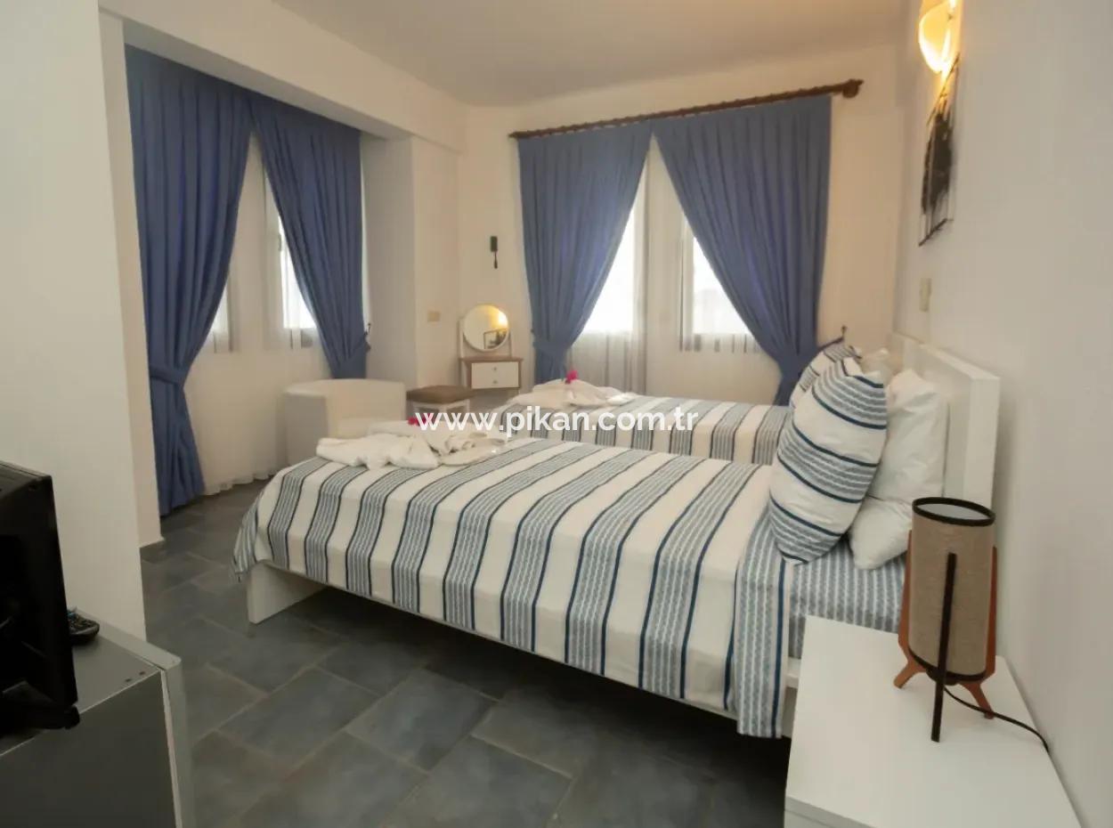 Muğla Dalyanda Satılık 1500 M2 Arsada Bakımlı Butik Otel