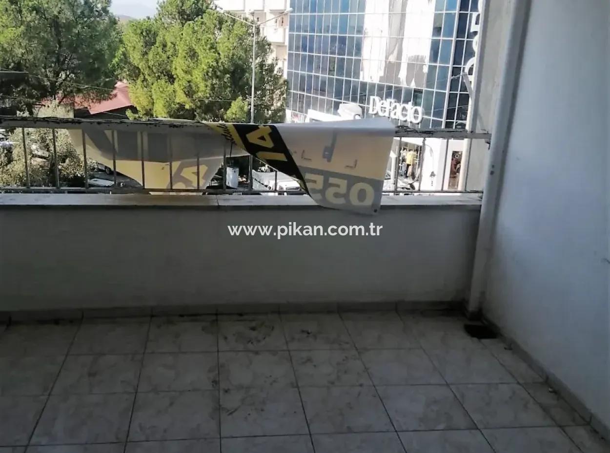 Muğla Ortaca Merkezde 150 M2 3+1 Asansörlü Daire Satılık