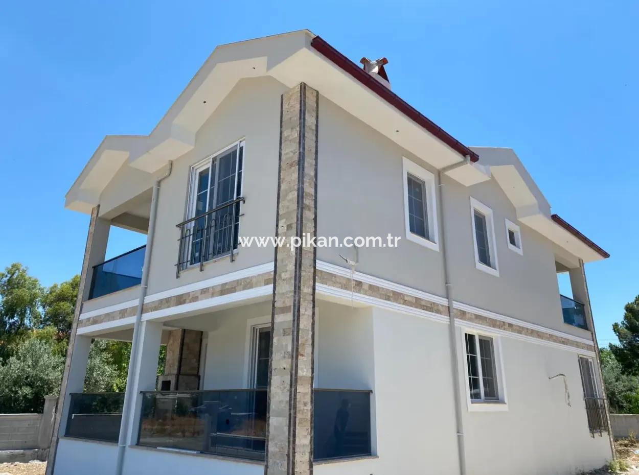 Muğla Ortacada 400 M2 Arsada Müstakil Sıfır 4+1 Villa Satılık