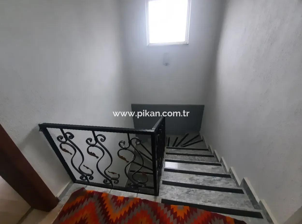 Köyceğiz Zeytinalanında 1700 M2 Arsada 200 M2 Göl Manzaralı Villa Satılık