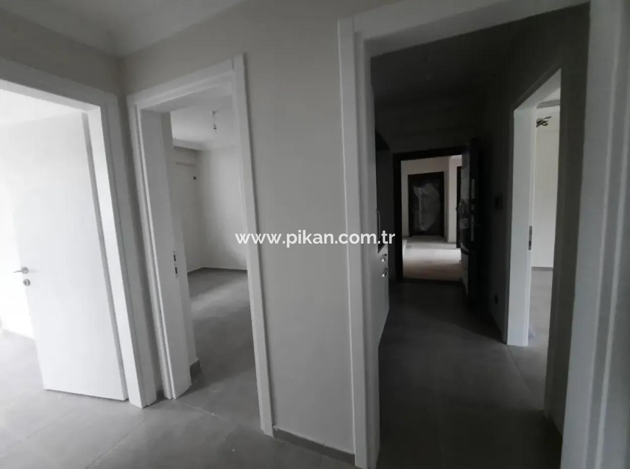 Ortaca Çaylıda Yerden Isıtmalı Sıfır Giriş Kat Daire Acil Satılık