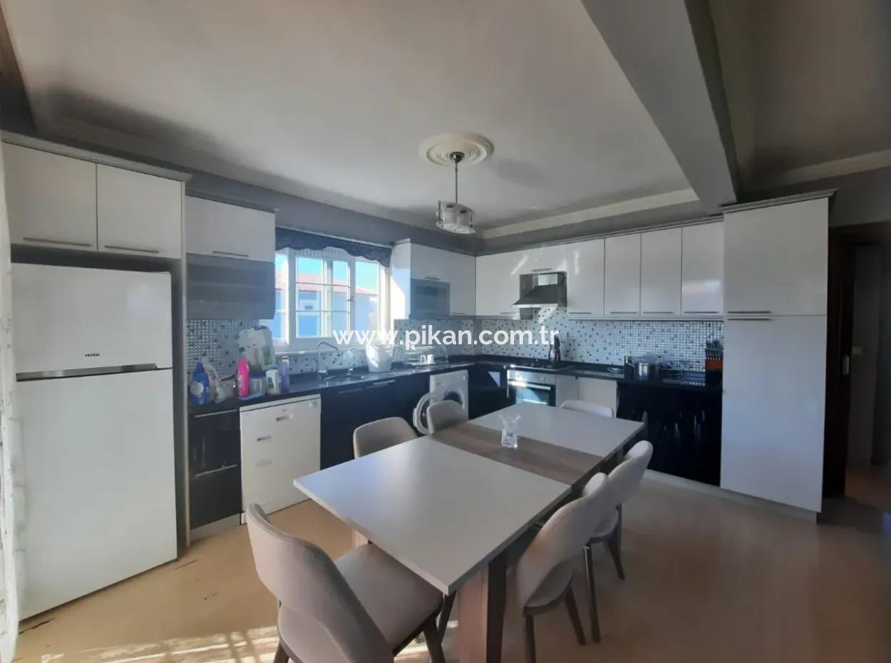 Muğla Ortaca Güzelyurtta Kiralık Eşyalı Bakımlı Ve Bahçeli 130 M2 2+1 Daire