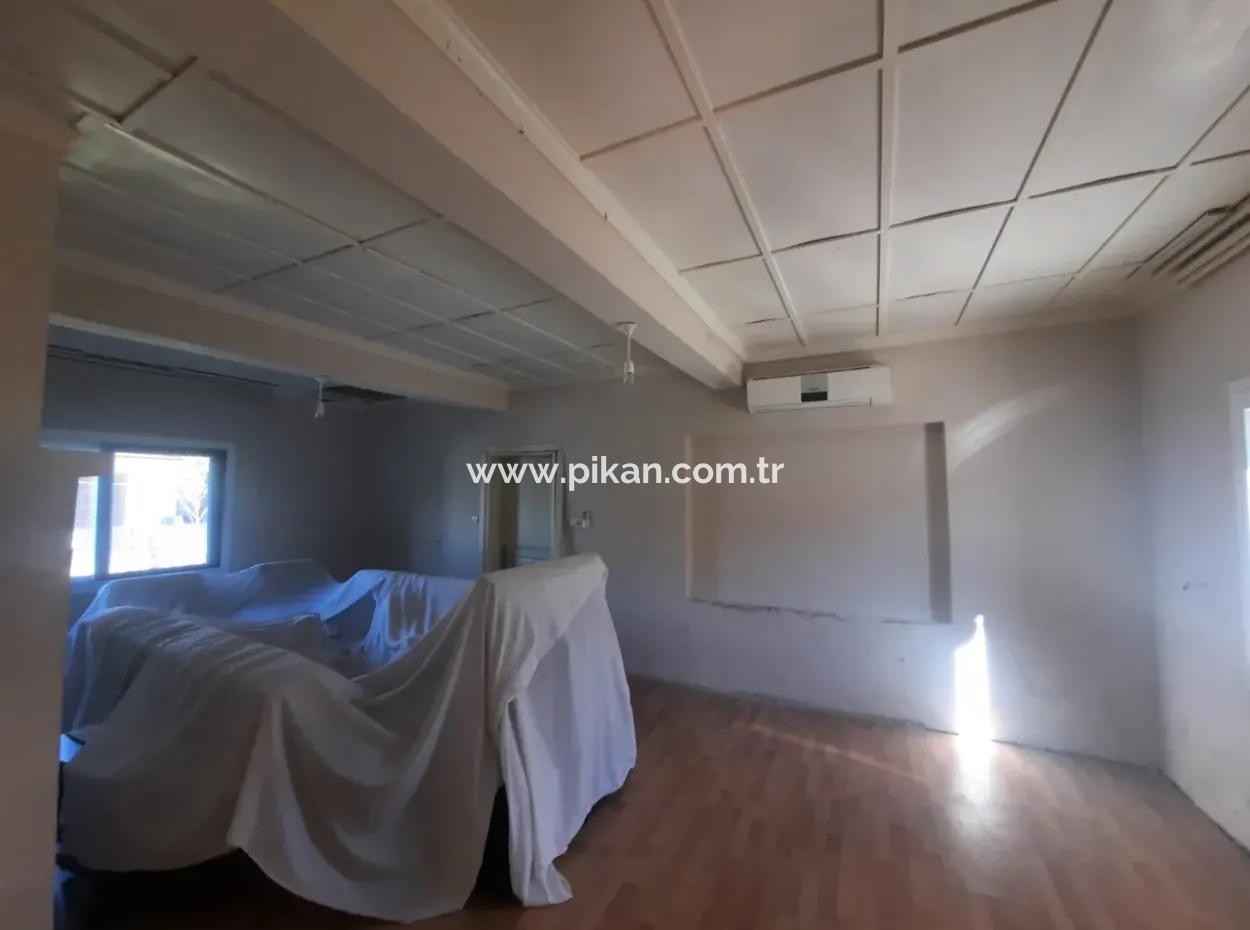 Köyceğiz Döğüşbelende 5179 M2 Bahçe İçinde 2 Adet Müstakil Ev Satılık