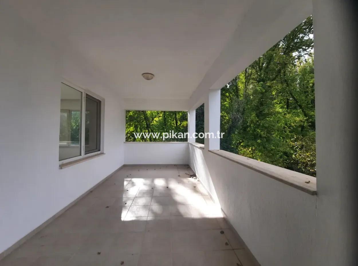 Muğla Dalyanda 2+1 Kaloriferli Geniş Daire Kiralık