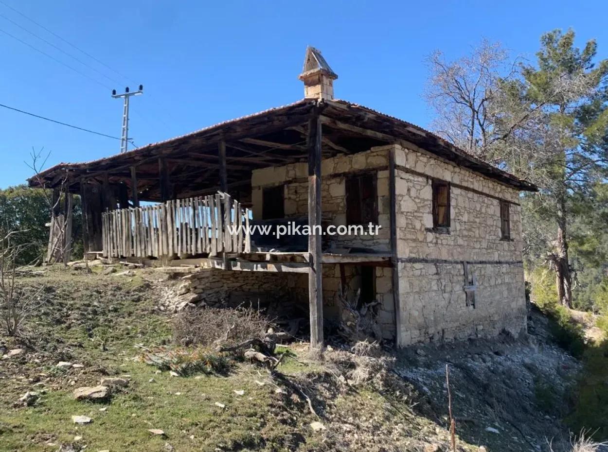 Denizli Çameli Ericekte İçinde 2 Adet Ev Bulunan Arazi Satılık