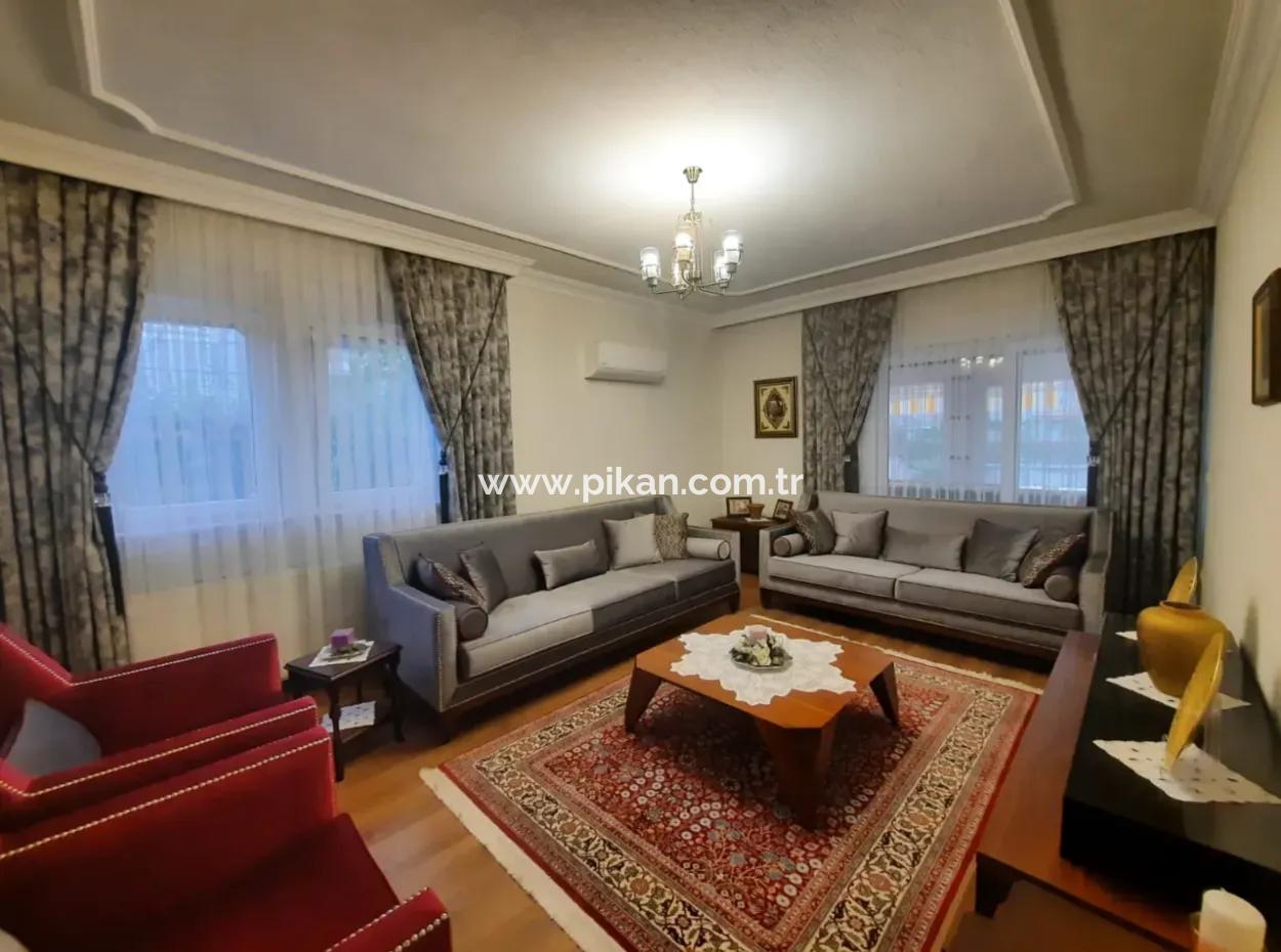 Mugla Dalyan Da Yüzme Havuzlu Lüx Müstakil  4+1 Villa Satılık