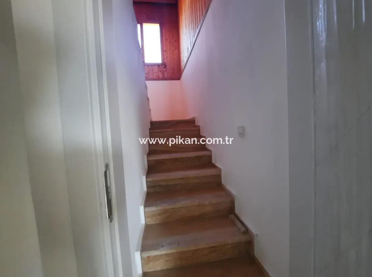 Köyceğizde Göle Yakın Yüzme Havuzlu, Eşyalı, 7+1 Müstakil Tripleks Mayısa Kadar  Kiralık