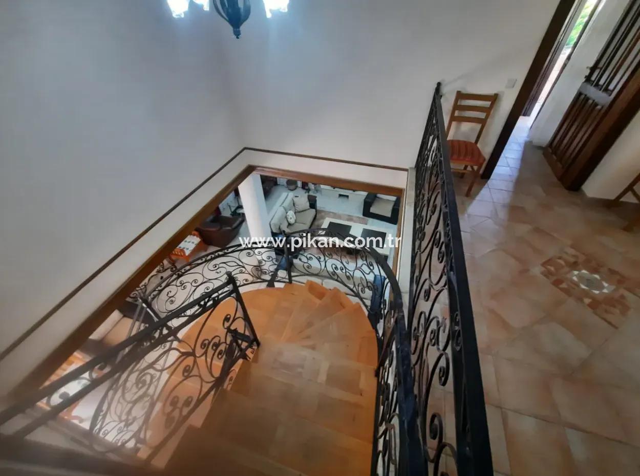 Muğla Ortaca Dalyan Da 280 M2 4+1 Jakuzili Tripleks Satılık