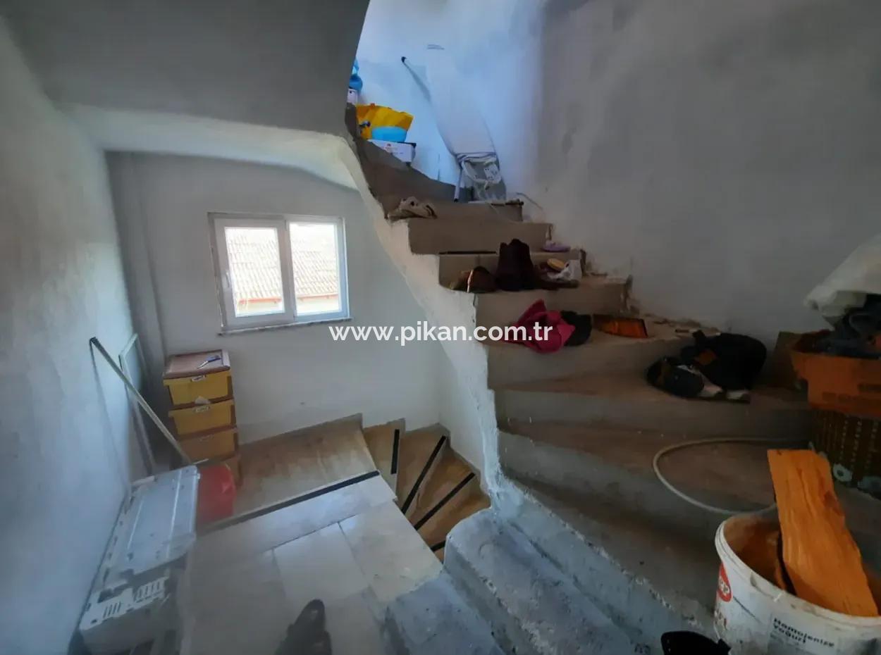 Muğla Ortaca Kemaliye De 1 000 M2 Arazide 2 Katlı Bahçeli Evi Satılık