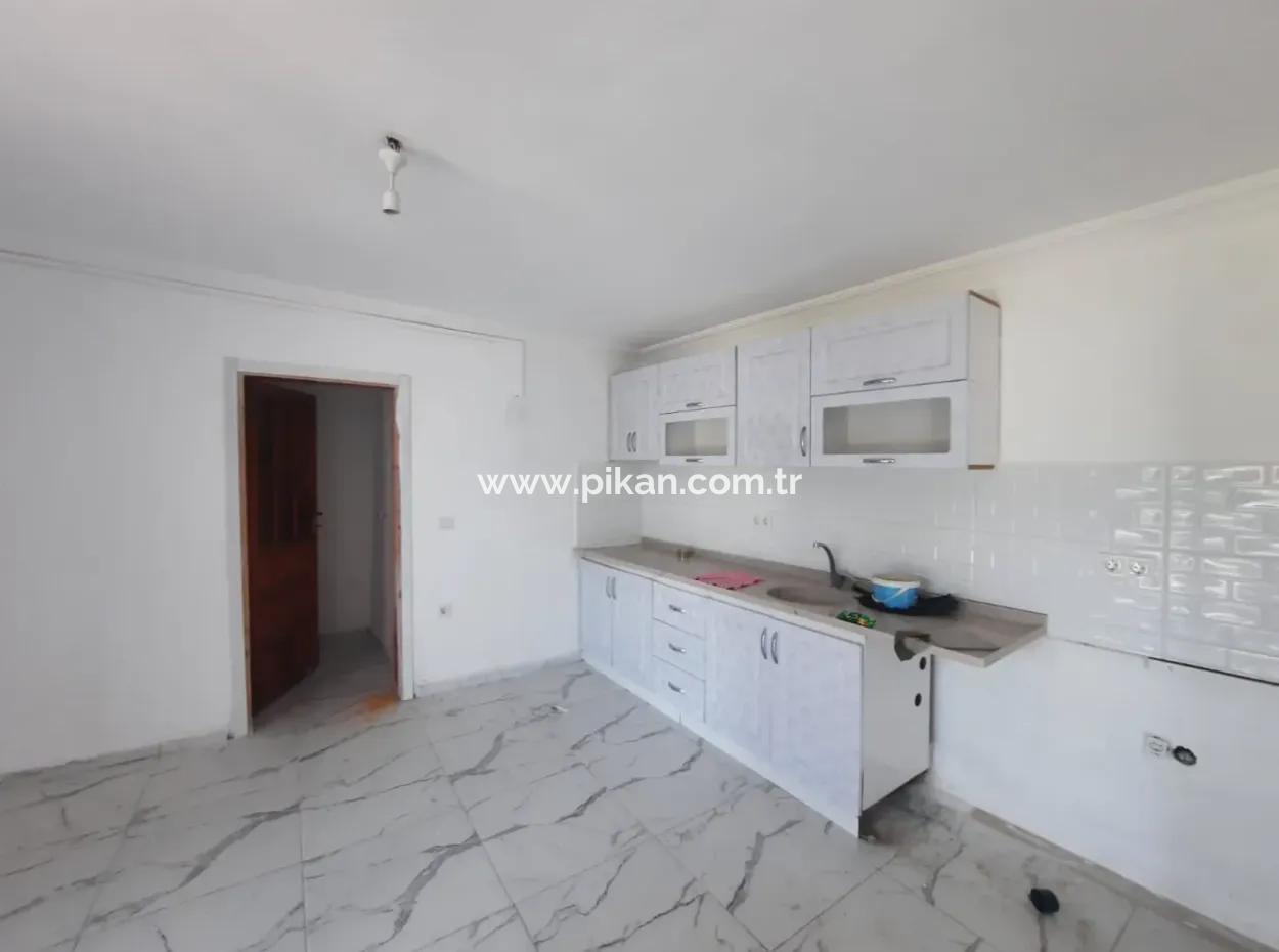 Muğla Okçularda Eşyasız, Bahçeli 2+1 Giriş Kat Kiralık