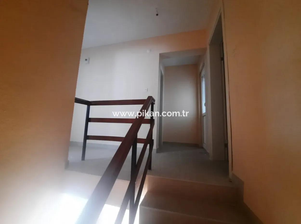 Dalamanda Deniz Manzaralı Eşyasız 140 M2 Dubleks Kiralık