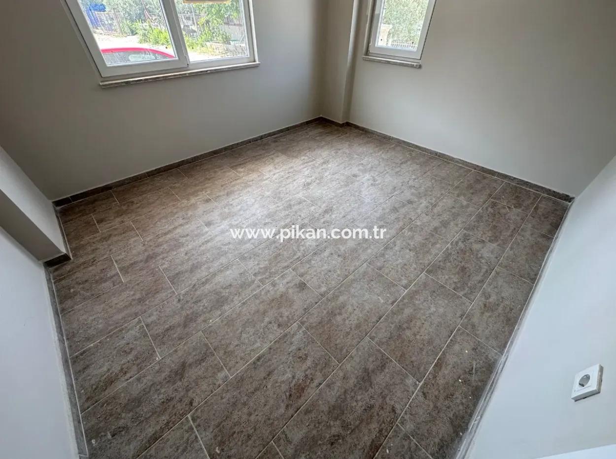 Ortaca Da 2+1 Yüzme Havuzlu Sıfır Bahçe Katı Daire Satılık