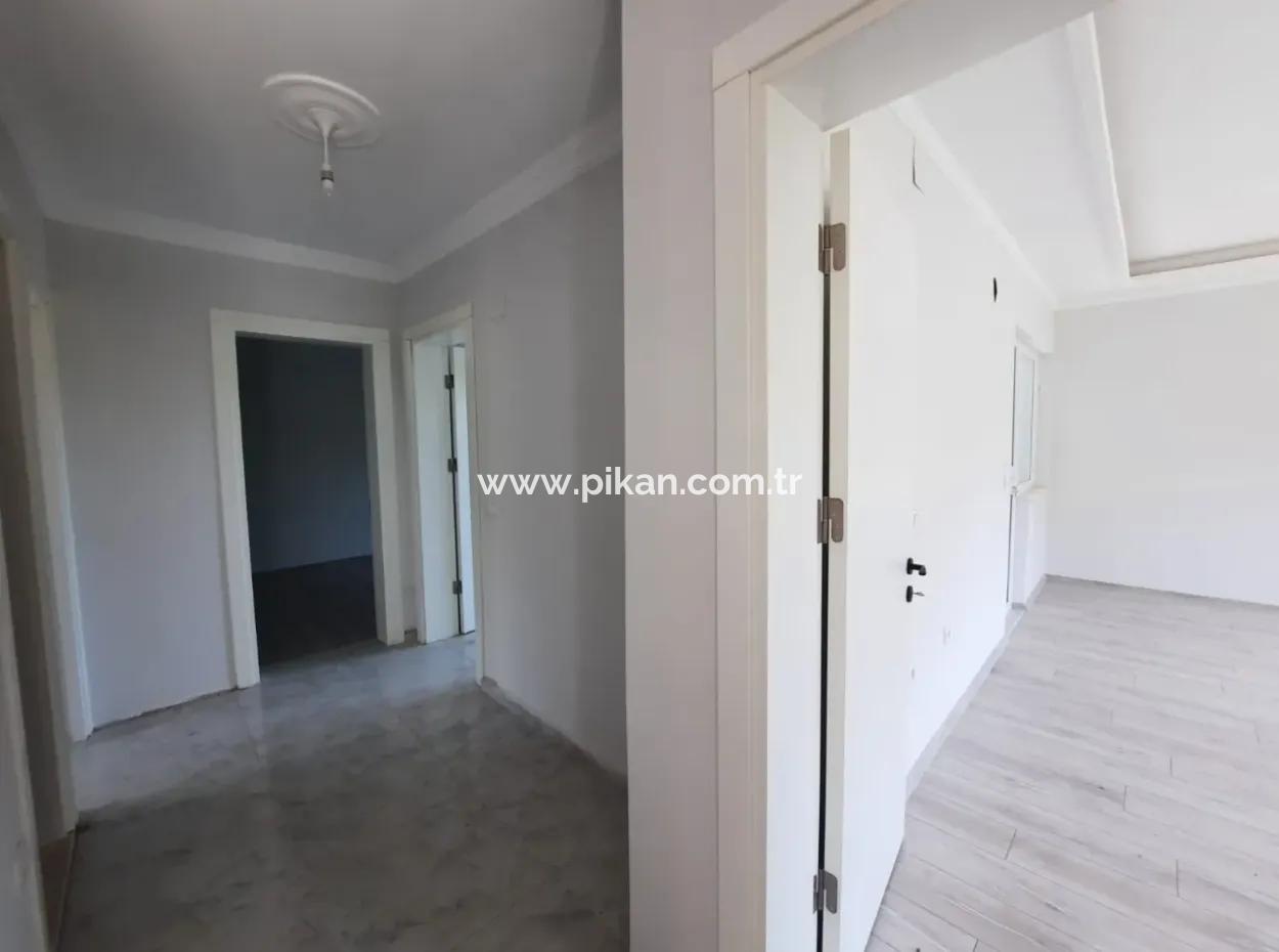 Köyceğiz De Göl Manzaralı Kelepir Tek Katlı Ev Satılık.