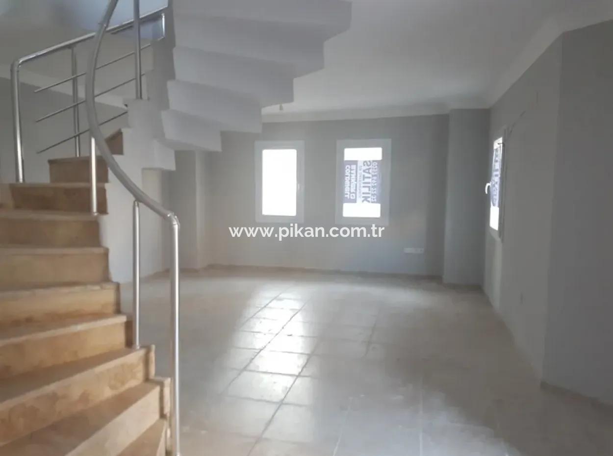 Dalamanda Satılık Yüzme Havuzlu Kelepir Villa